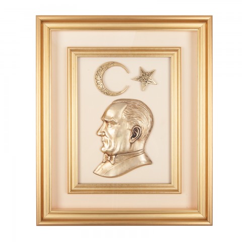 ÖNCÜ BEJ ATATÜRK KABARTMALI TABLO